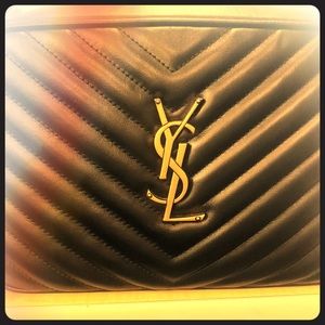 Meet your Posher, Edith